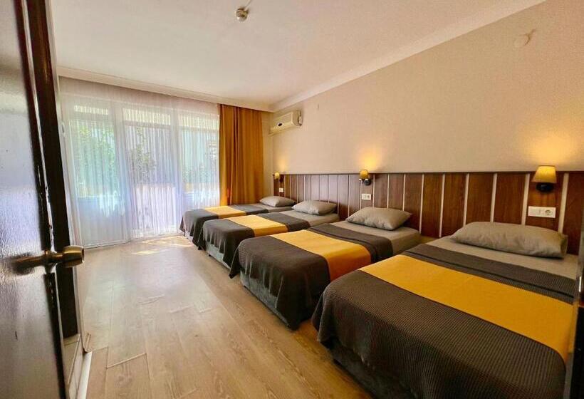 Cord Hotel & Resort