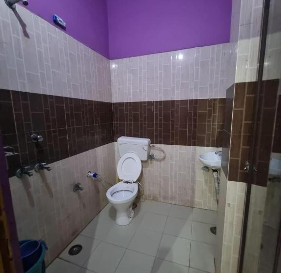 酒店 Aastha And Restaurant