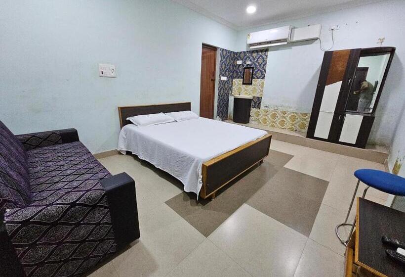 酒店 Arunachala Guest House