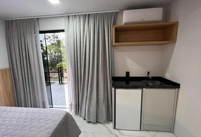 Отель E Cabanas Perau Quartos