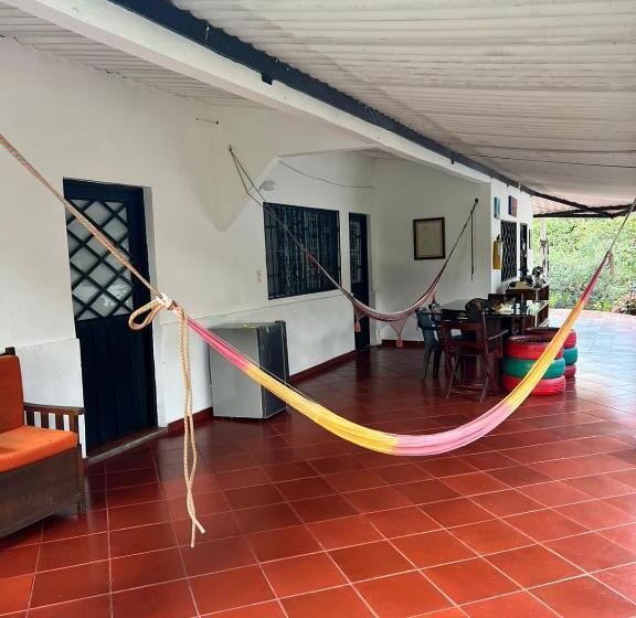 هتل Monte Alto Campestre