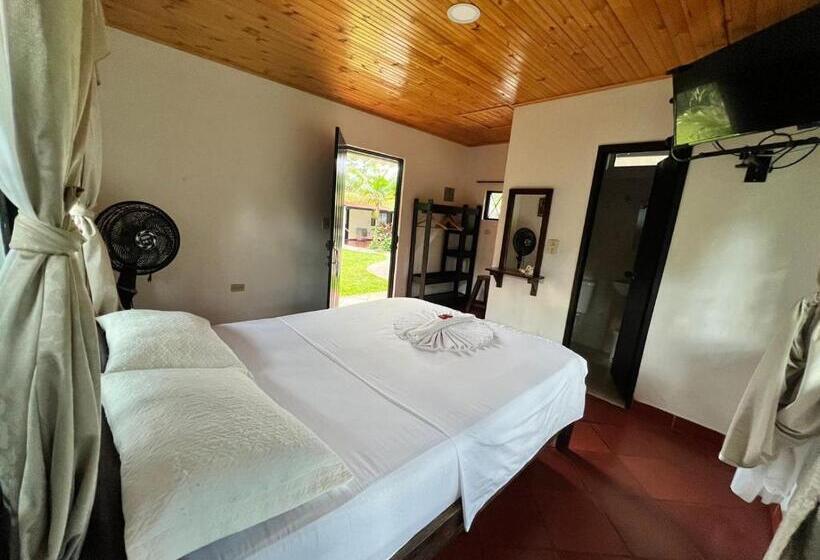 هتل Monte Alto Campestre