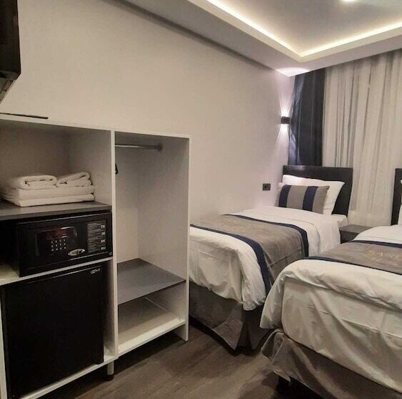 هتل Sand Door