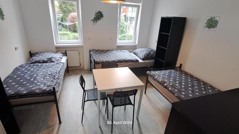 مُتل Monteurzimmer Offenbach Frankfurt