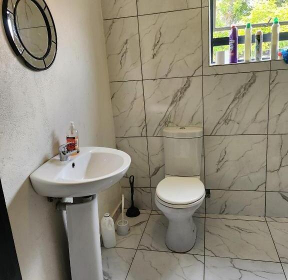 پانسیون Excel Accommodation