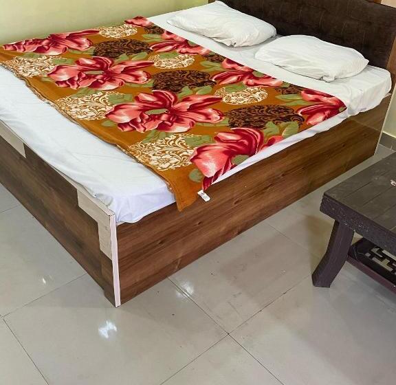 膳宿费 Namaste Nirvana Guest House