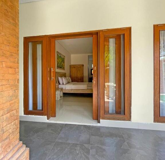 پانسیون Nyaman A Place To Stay