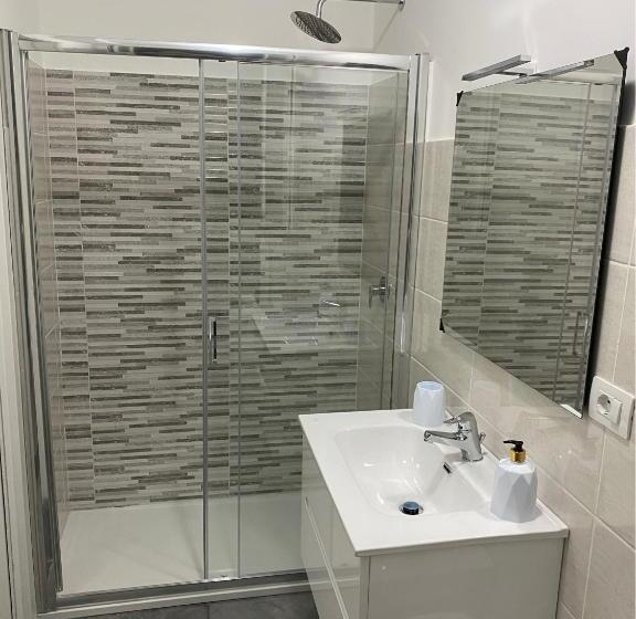 پانسیون Suite Home