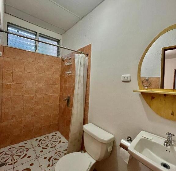 هاستل Hostal Namborus