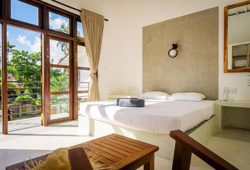 צימר Marshmellow Surf Villa With Pool   Sri Lanka