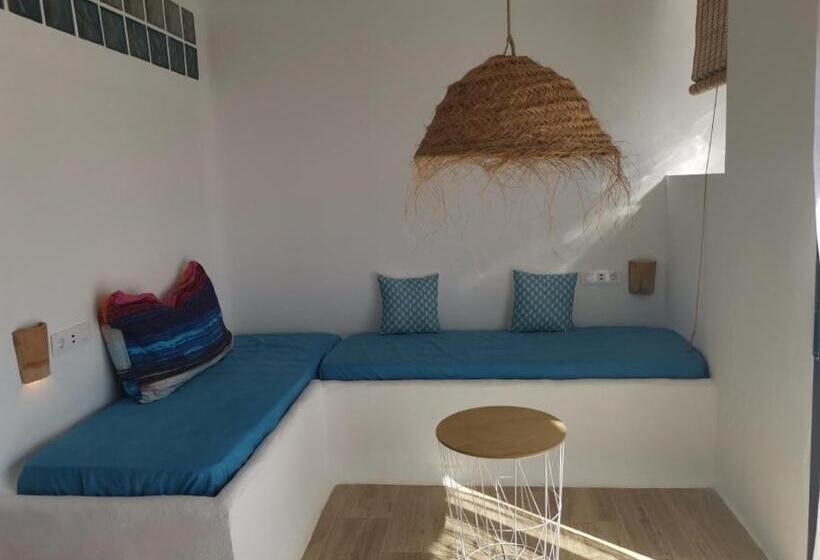 تختخواب و صبحانه Relais Pollo Loco