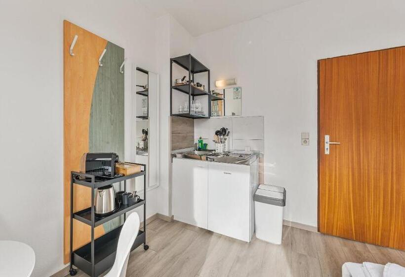 هتل Home2stay Apartmenthaus Heilbronn City Kitchen Parking Highspeed Wifi Washroom
