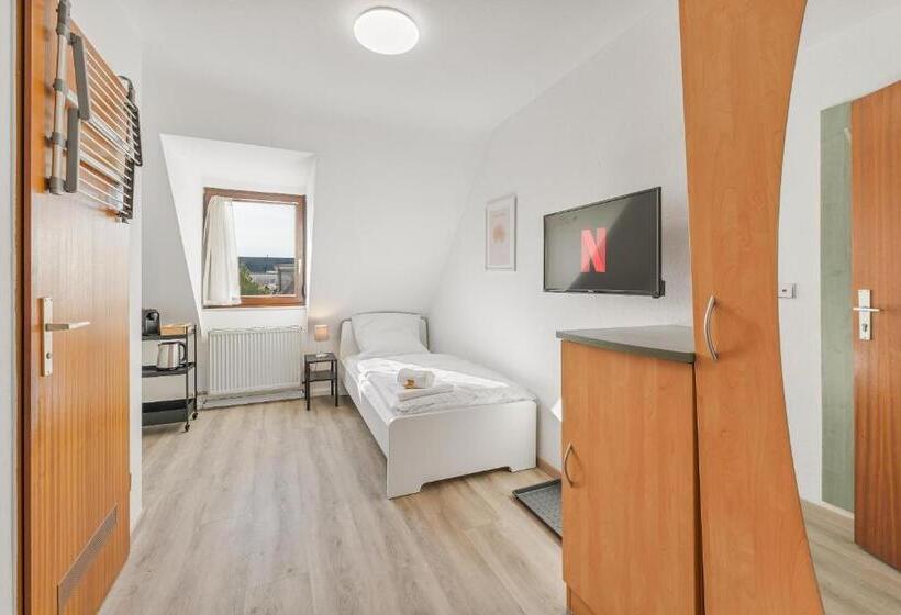 هتل Home2stay Apartmenthaus Heilbronn City Kitchen Parking Highspeed Wifi Washroom