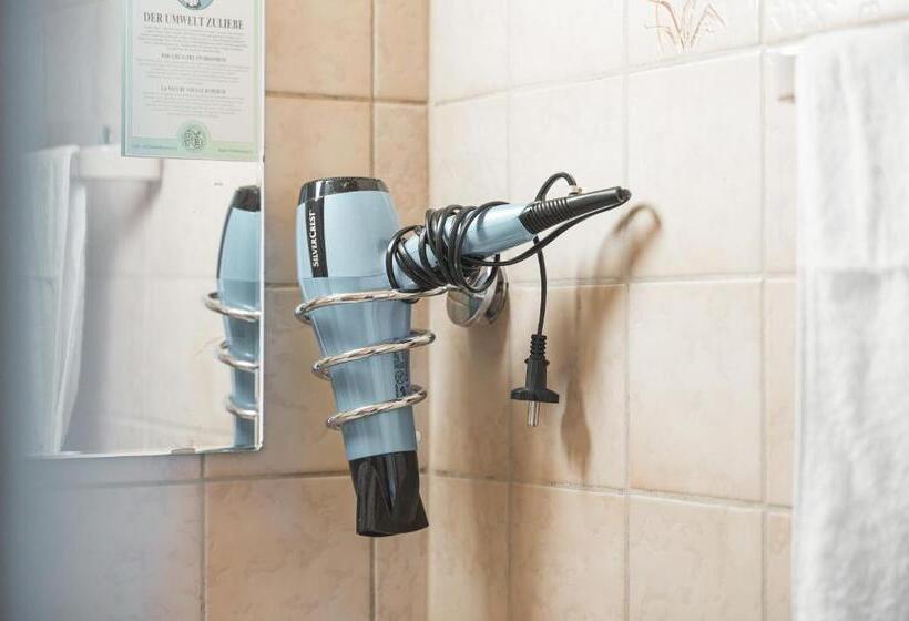 هتل Home2stay Apartmenthaus Heilbronn City Kitchen Parking Highspeed Wifi Washroom