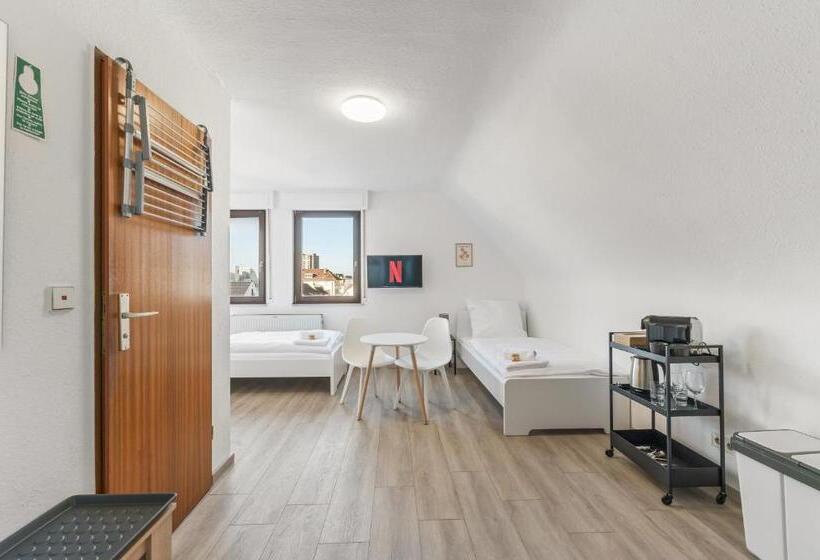 هتل Home2stay Apartmenthaus Heilbronn City Kitchen Parking Highspeed Wifi Washroom