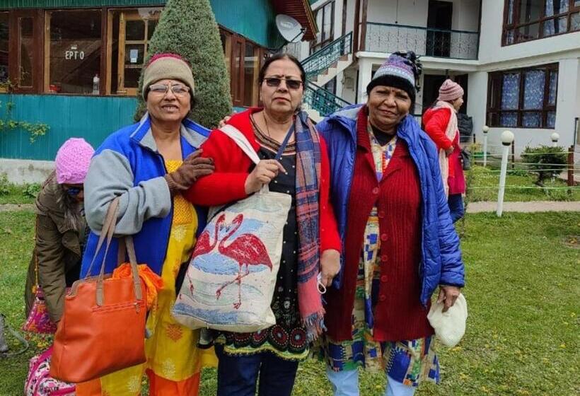 ホテル Alpine Ktwo