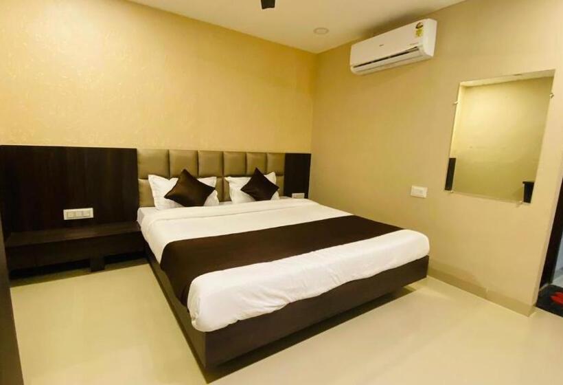 هتل Grow Inn,indore