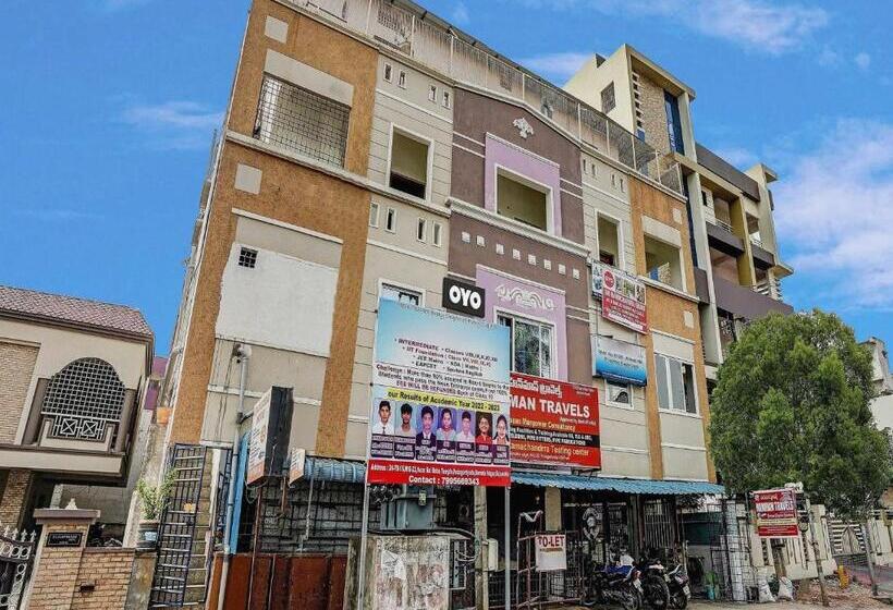 فندق Oyo Sri Rama Chandra Grand