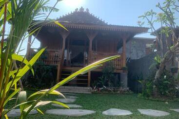 پانسیون Jane’s House & Spa Bedugul Bali