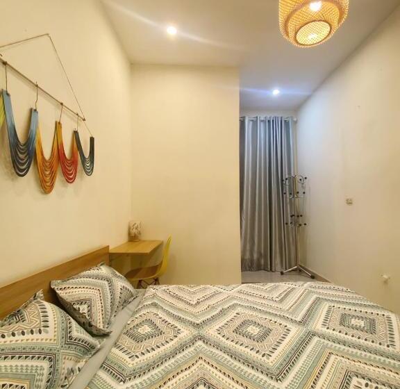 پانسیون Michi House 99 Lê Hồng Phong, đối Diện Lăng Bác