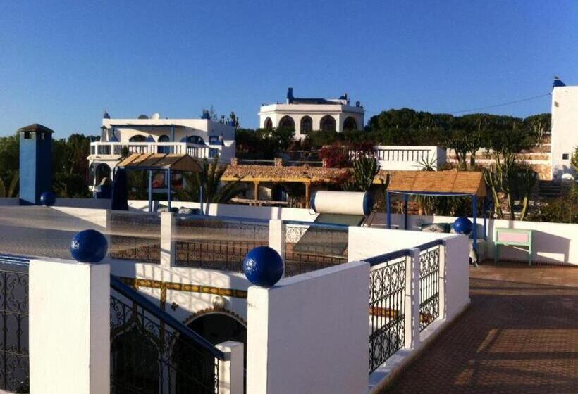 پانسیون Room In Guest Room   Room In Villa Lair De La Mer No0969