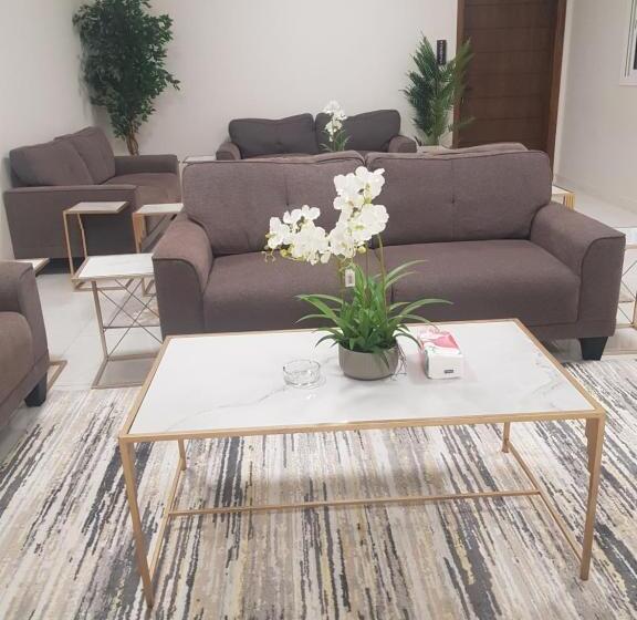 استراحتگاه مورايا Murraya