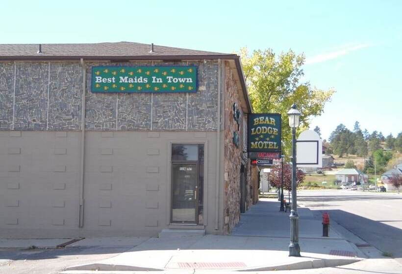 Bear Lodge Motel