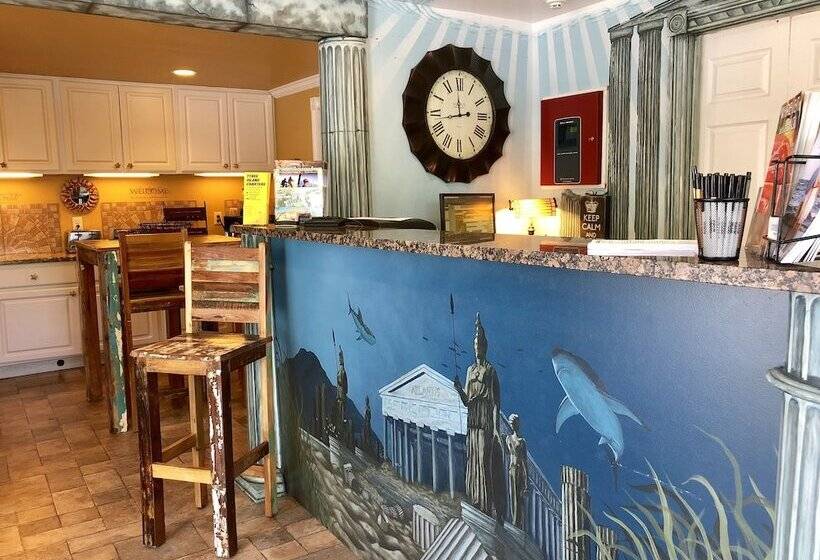 هتل Atlantis Inn   Tybee Island