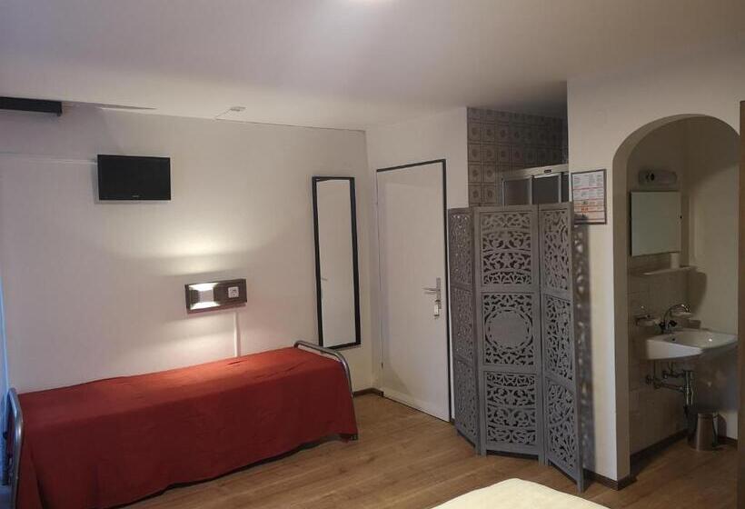호텔 Bed & Breakfast Der Tiroler