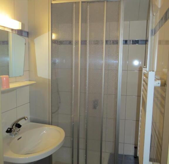 فندق Biohof Haus Wieser