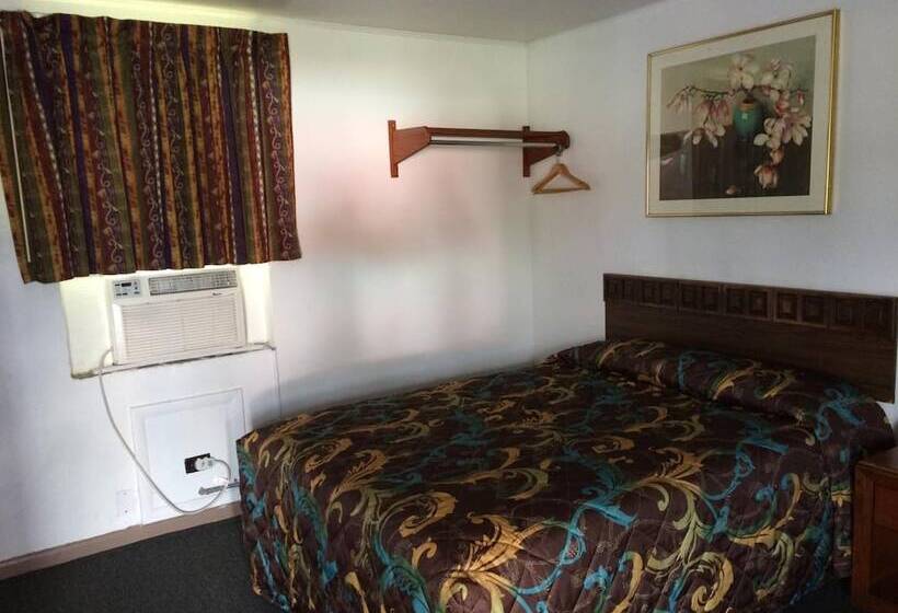 هتل Budget Inn   Scottsboro