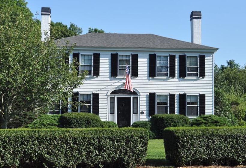 ホテル Candleberry Inn On Cape Cod