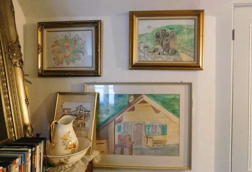 هتل Cliff Crest Inn