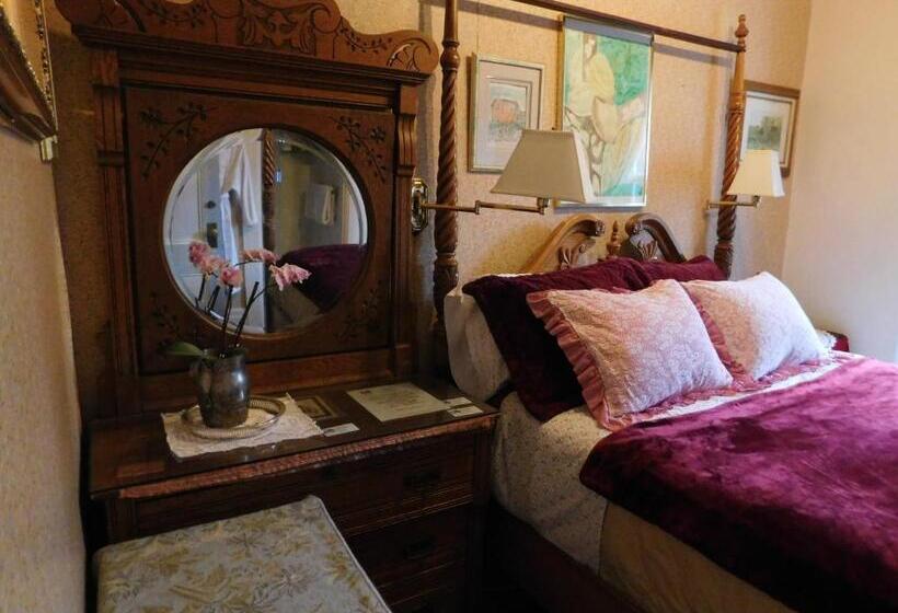 هتل Cliff Crest Inn