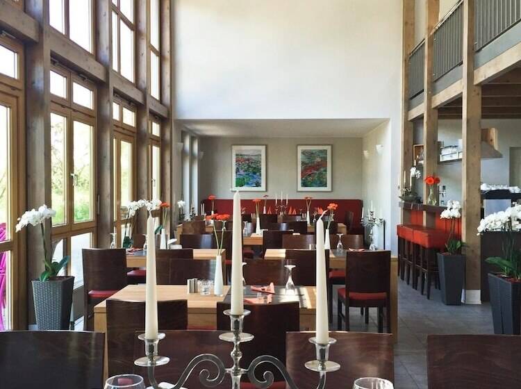 هتل Country Inn Suiten
