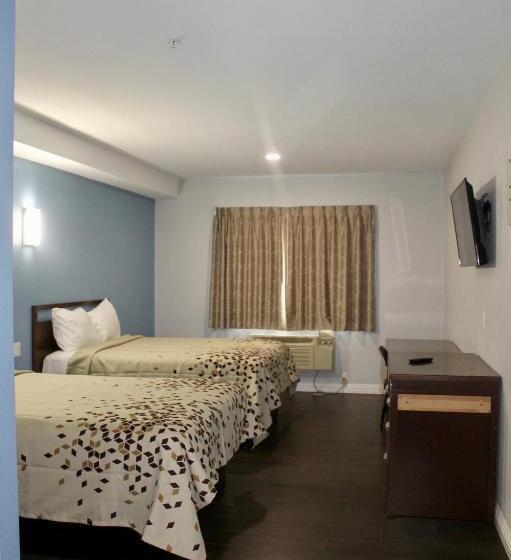 هتل Crescent Inn