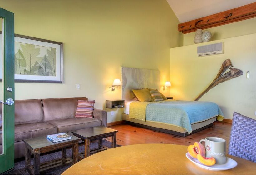 هتل Desert Pearl Inn