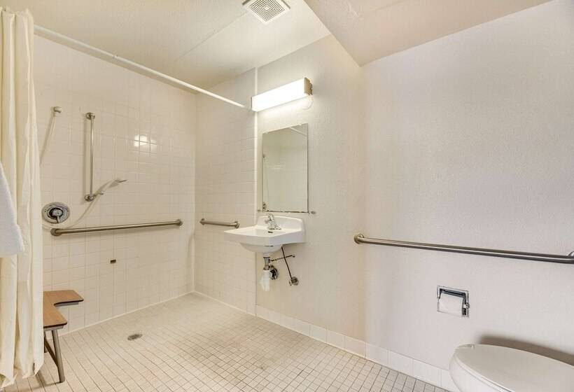 호텔 Econo Lodge Stockton Near I5 Fairgrounds