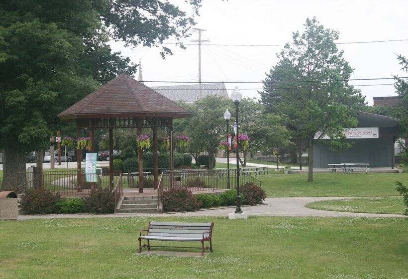 Отель Fountain Inn