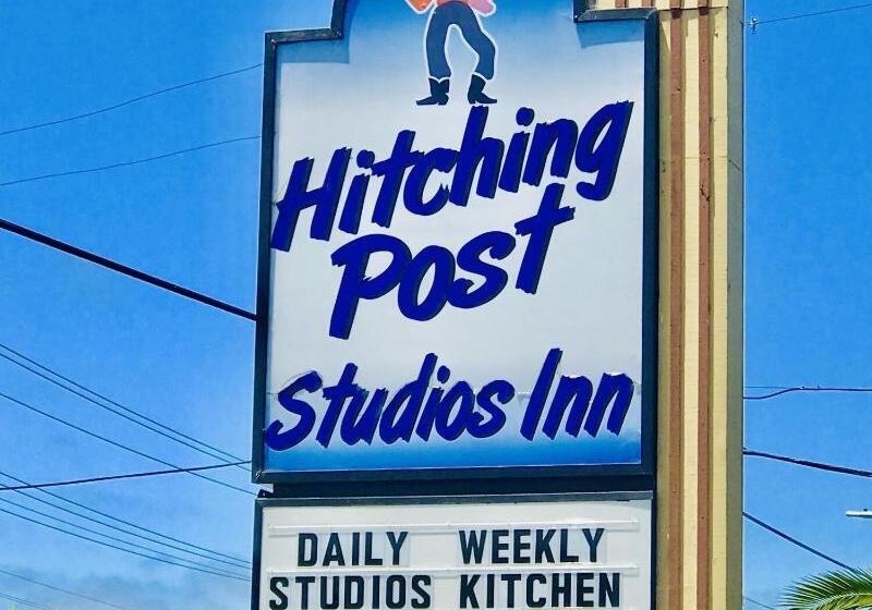 酒店 Hitching Post Studios Inn