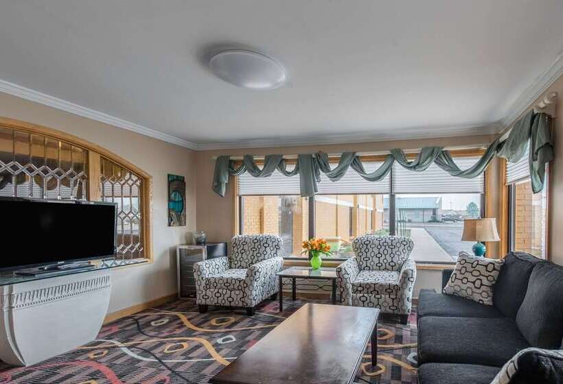 Отель Quality Inn & Suites University Area