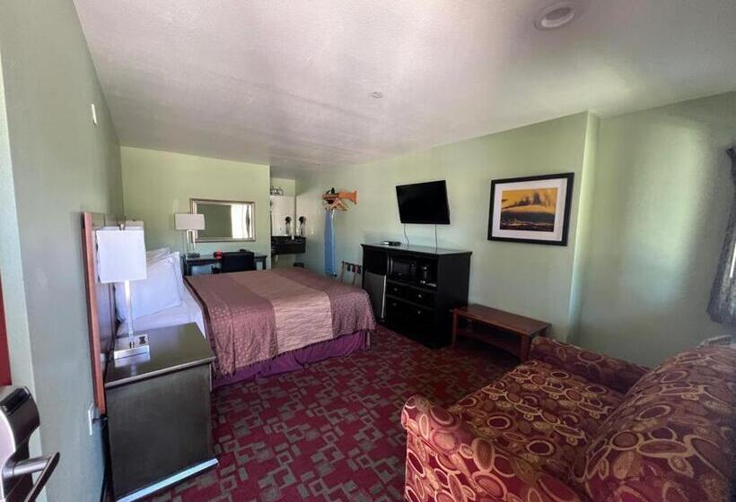 בית מלון כפרי Rancho California Inn Temecula