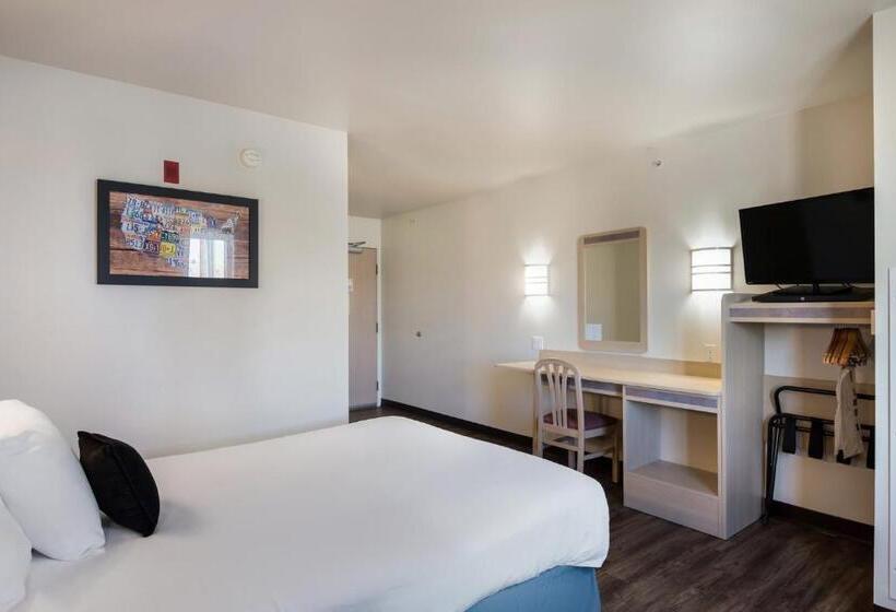 בית מלון כפרי Red Lion Inn & Suites Butte