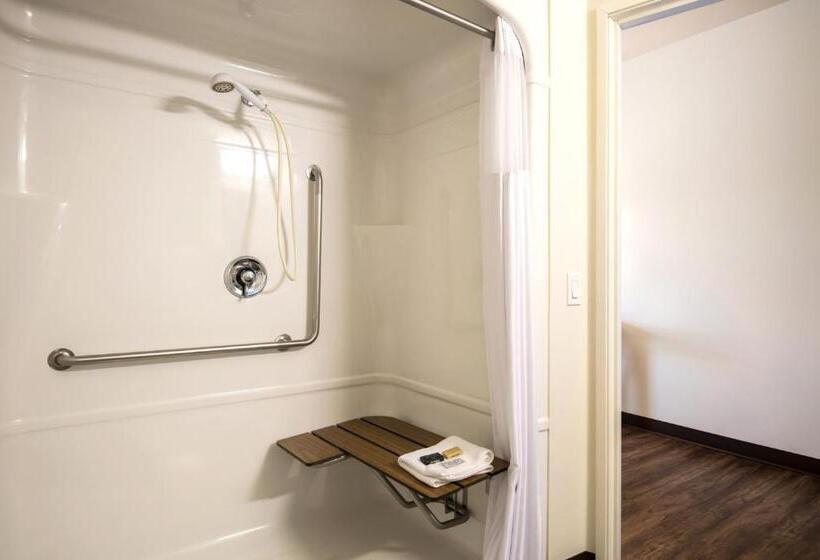 בית מלון כפרי Red Lion Inn & Suites Butte