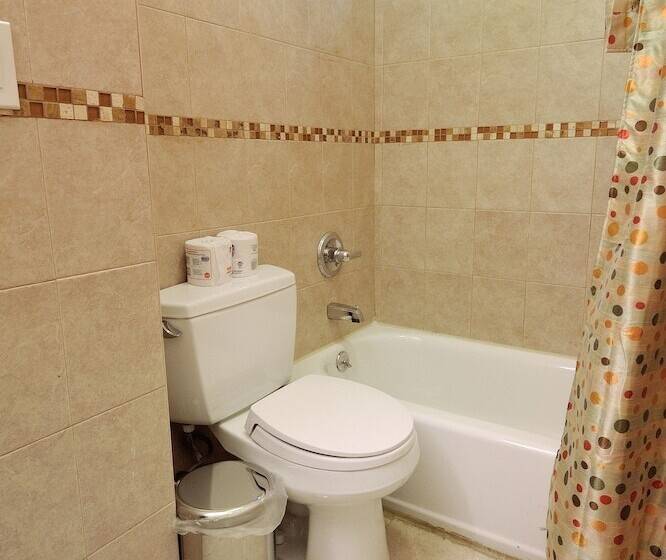 هتل Rostel Hostel
