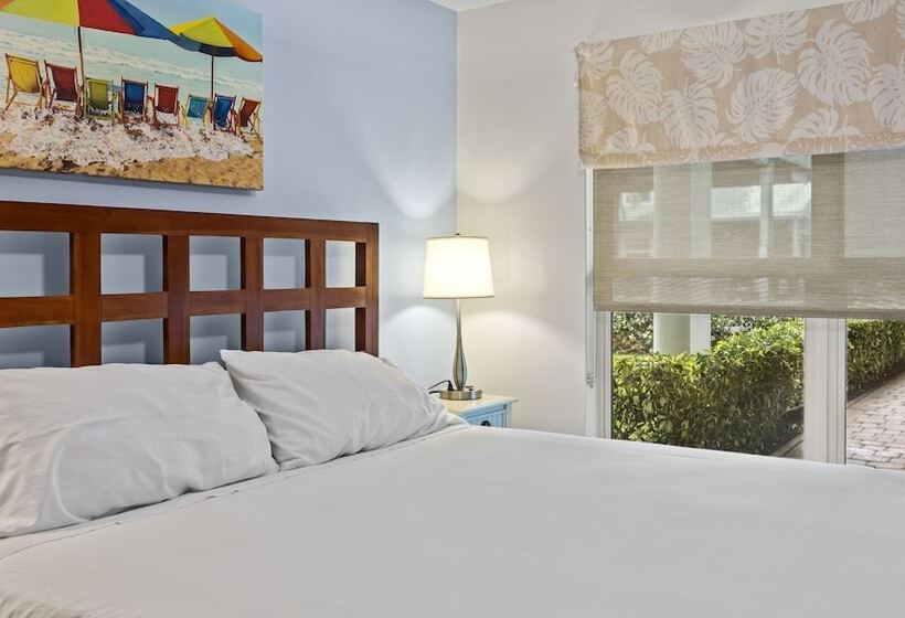 هتل Sun Dek Beach House
