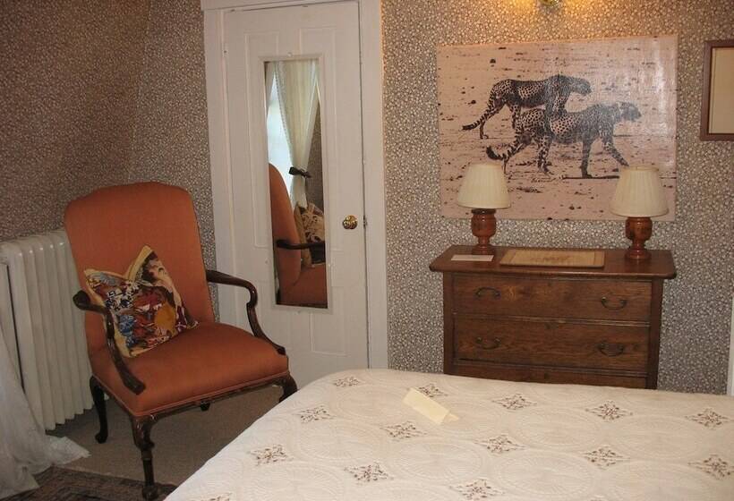 酒店 The 1720 House