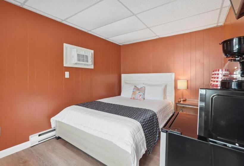 هتل The Beaches Guest Rooms And Cottages