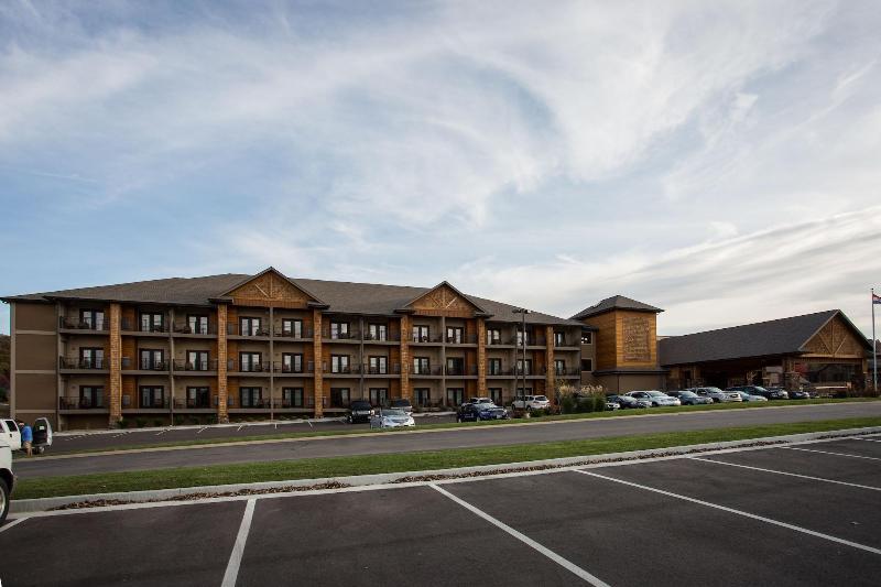 Отель The Lodge At Old Kinderhook