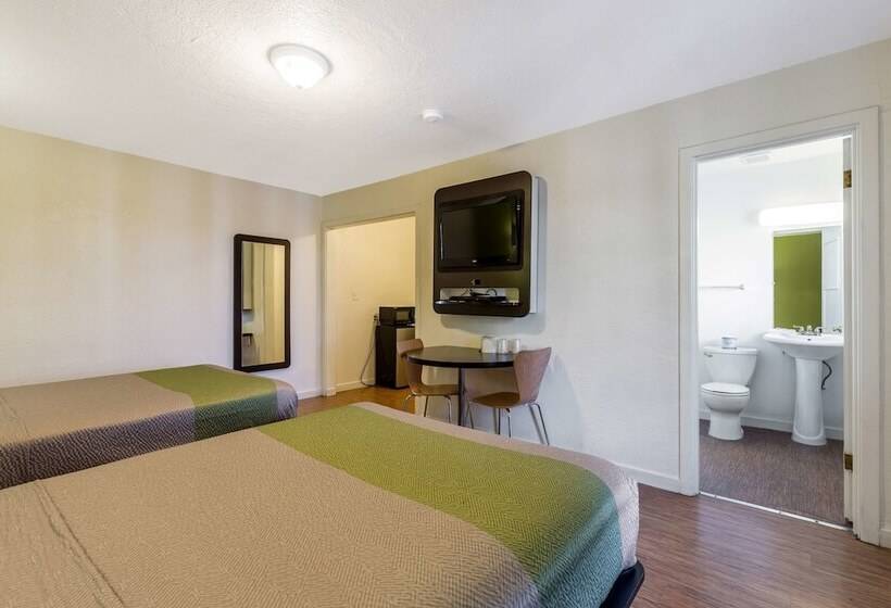 Motel 6 San Rafael